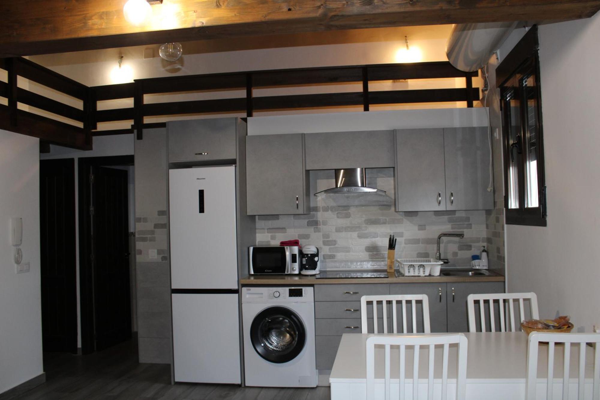 Apartamentos Patas Y Patetas Tragacete Exteriör bild