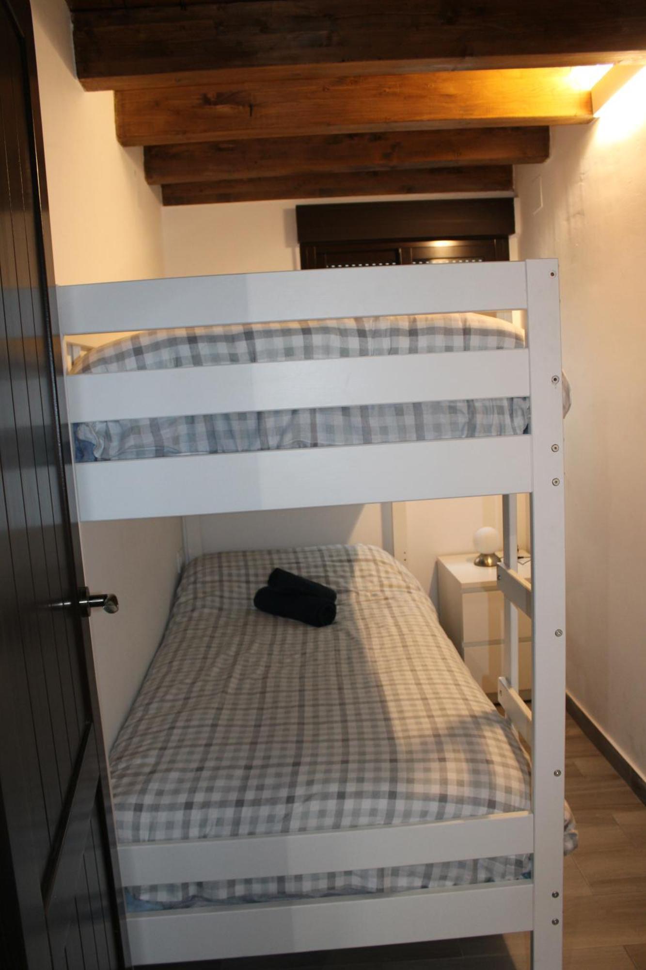 Apartamentos Patas Y Patetas Tragacete Exteriör bild